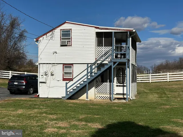 $1,600,000 | 1585 Gardners Lane, Shepherdstown, WV 25443