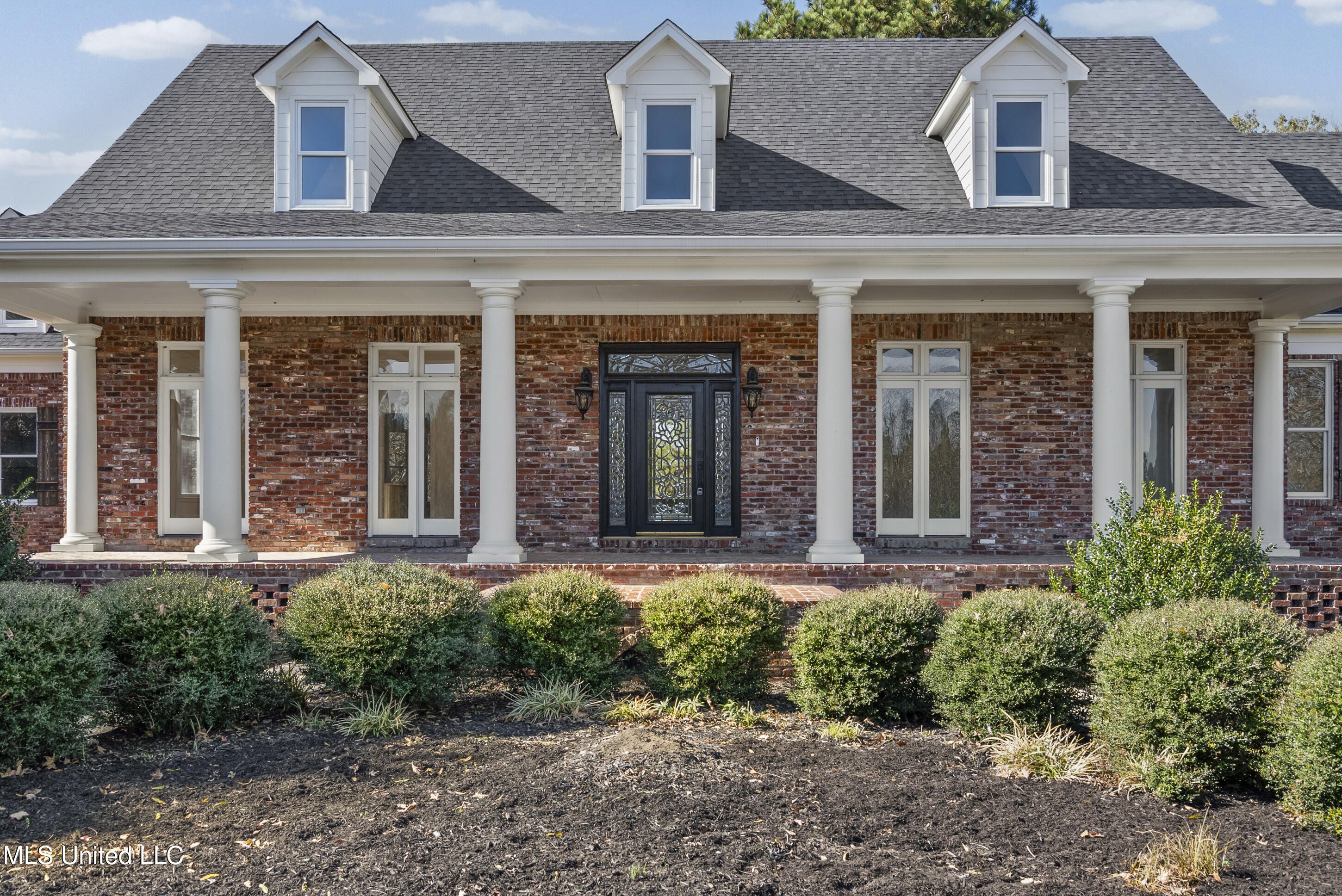 1594 Victoria Road Byhalia, MS 38611 - Photo 4 of 39 DSC01530_print
