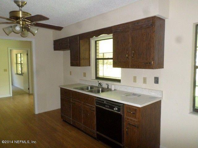 129 Peeples Road Pomona Park, FL 32181 - Photo 3 of 20 fF618ukw0sLz-CM2XBKVicaF1MM1fYTWk_WJGgzf