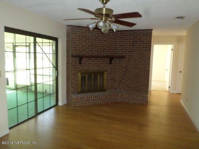 129 Peeples Road Pomona Park, FL 32181 - Photo 8 of 20 F60M1IQHBm1TBLA2yDDyEDvIOB3xpgx3_ofHmdz7