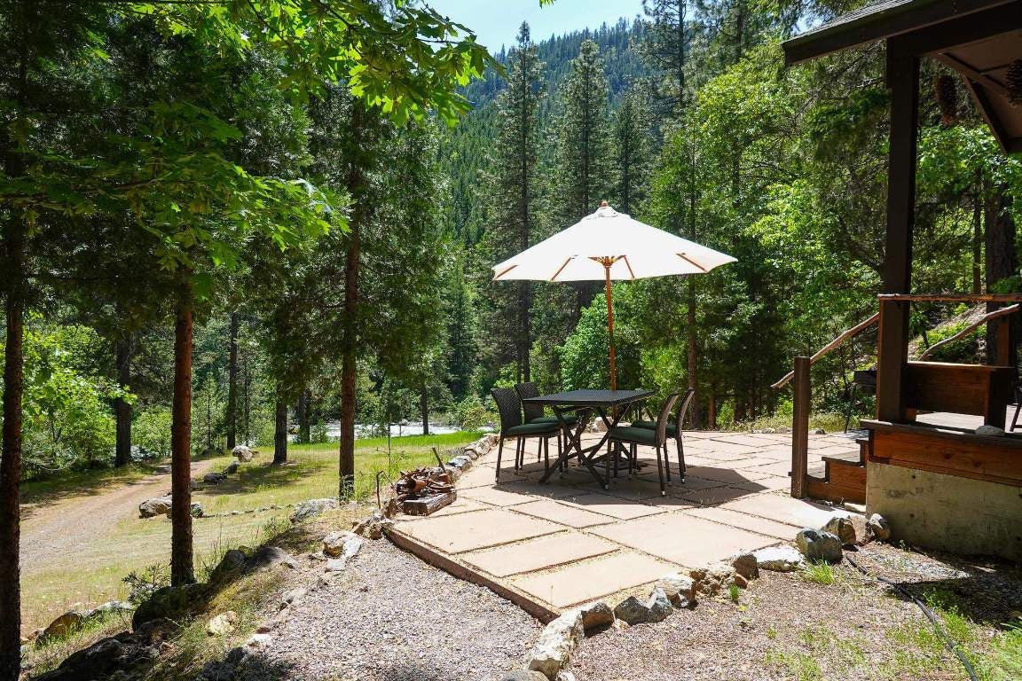 12229 Scott River Road Fort Jones, CA 96032 - Photo 23 of 39 Gallery Image 23