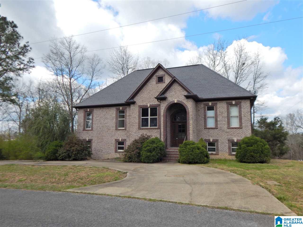 93 Hidden Oaks Lane Cleveland, AL 35049 - Photo 2 of 25