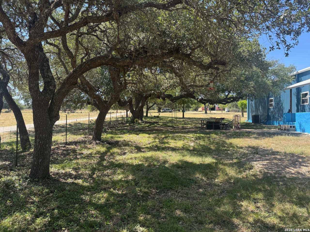 1282 Kendalia Road Blanco, TX 78606 - Photo 7 of 53 Gallery Image 7