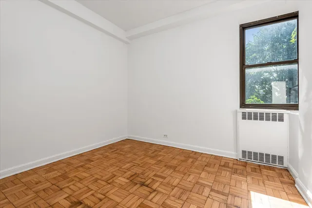 $829,000 | 90 Park Terrace East, Unit 1CD | Inwood