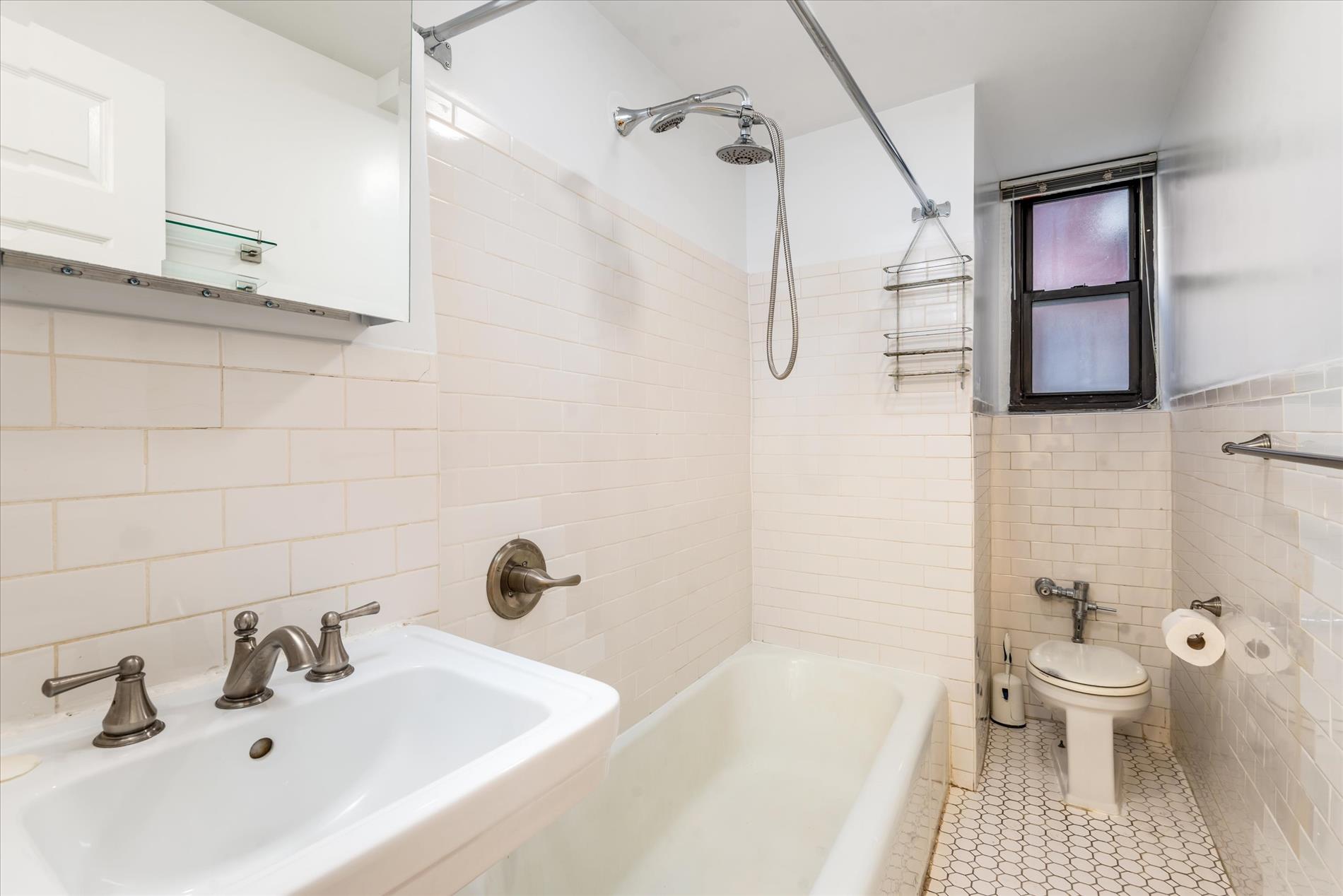 90 Park Terrace East, Unit 1CD Manhattan, NY 10034 - Photo 21 of 25