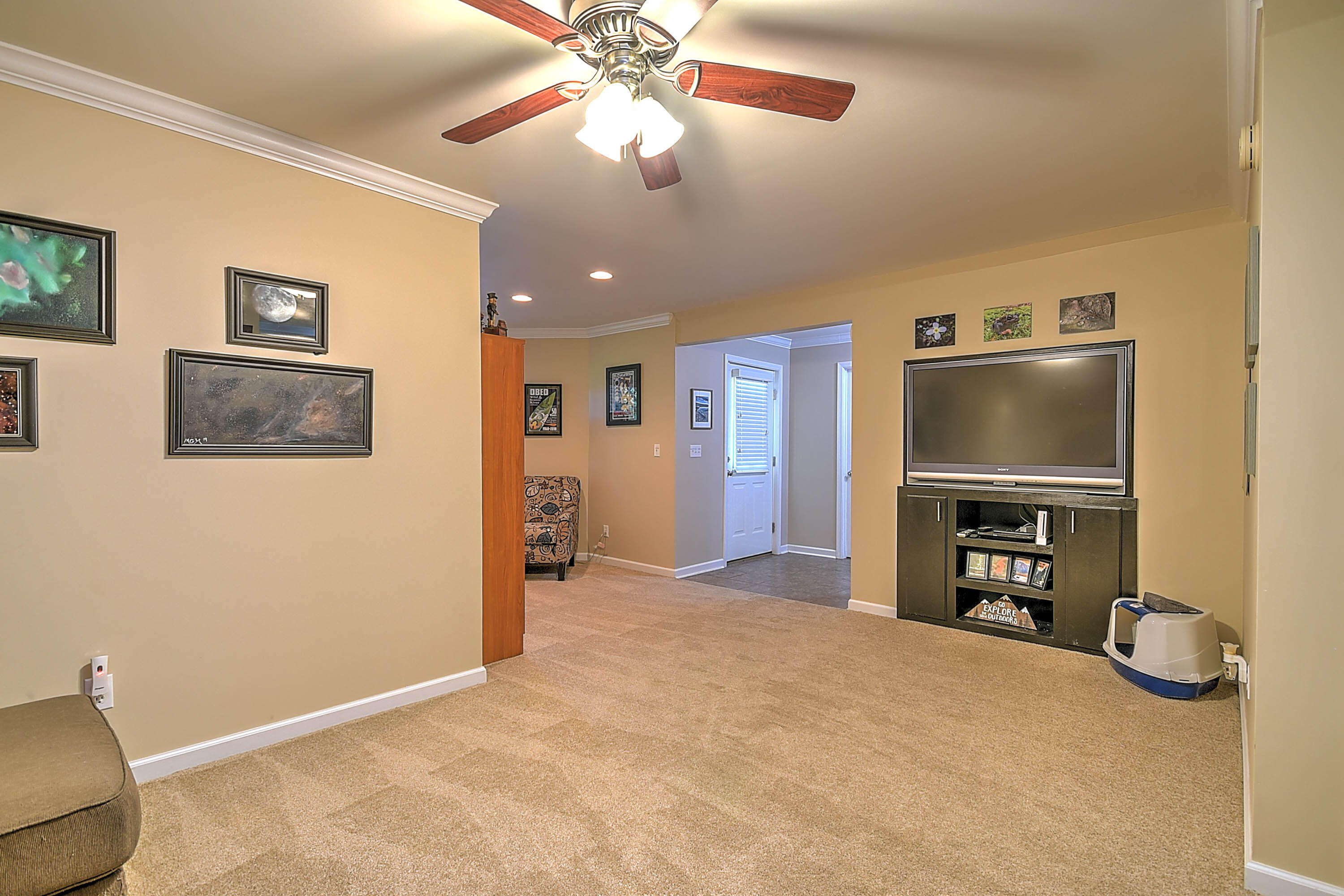 72 East Ridgefield Court Greeneville, TN 37745 - Photo 31 of 36 33