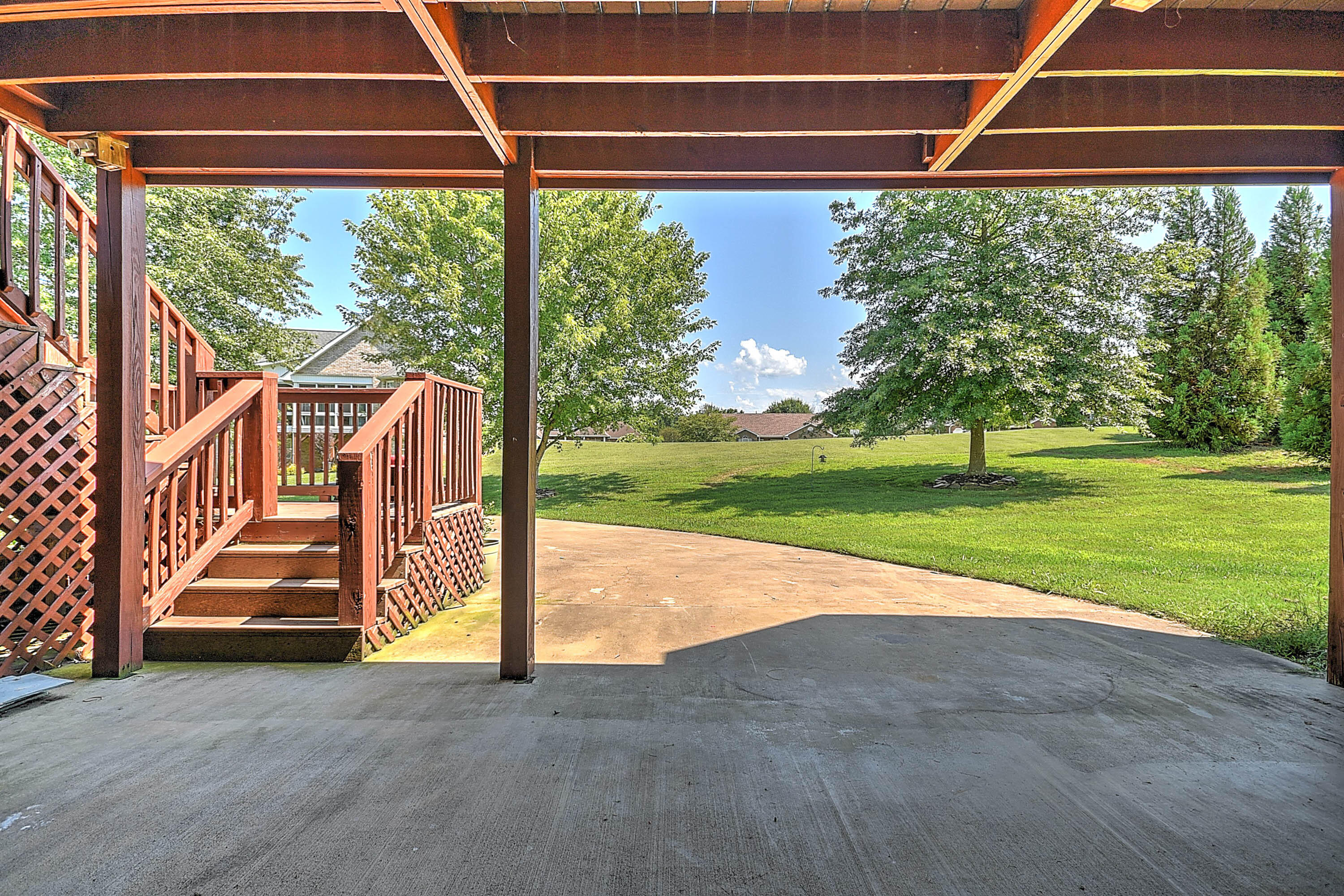 72 East Ridgefield Court Greeneville, TN 37745 - Photo 34 of 36 36