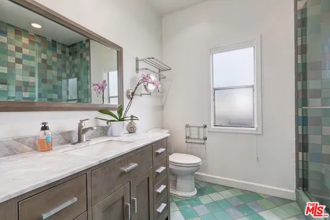 $1,250,000 | 964 Hancock Avenue, Unit 302, West Hollywood, CA 90069