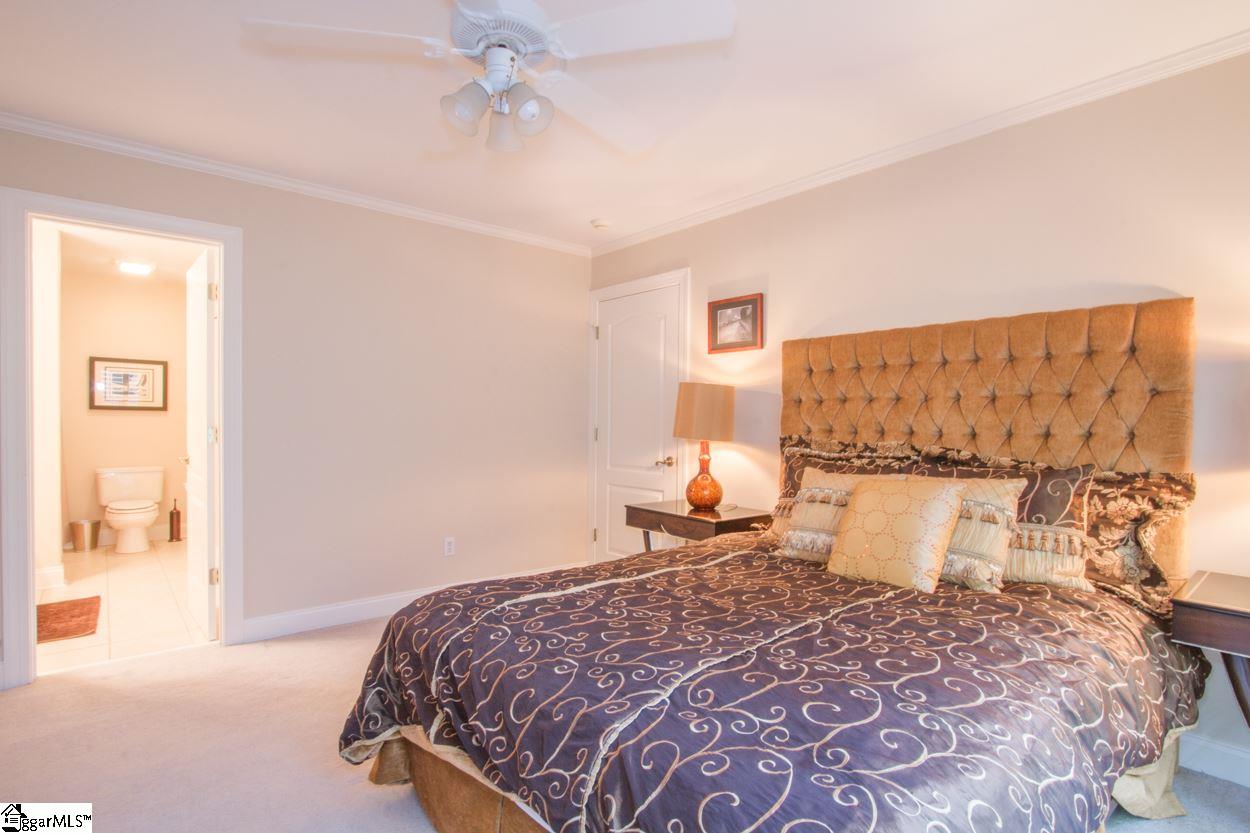 220 Graylyn Drive Anderson, SC 29621 - Photo 29 of 36 Gallery Image 29