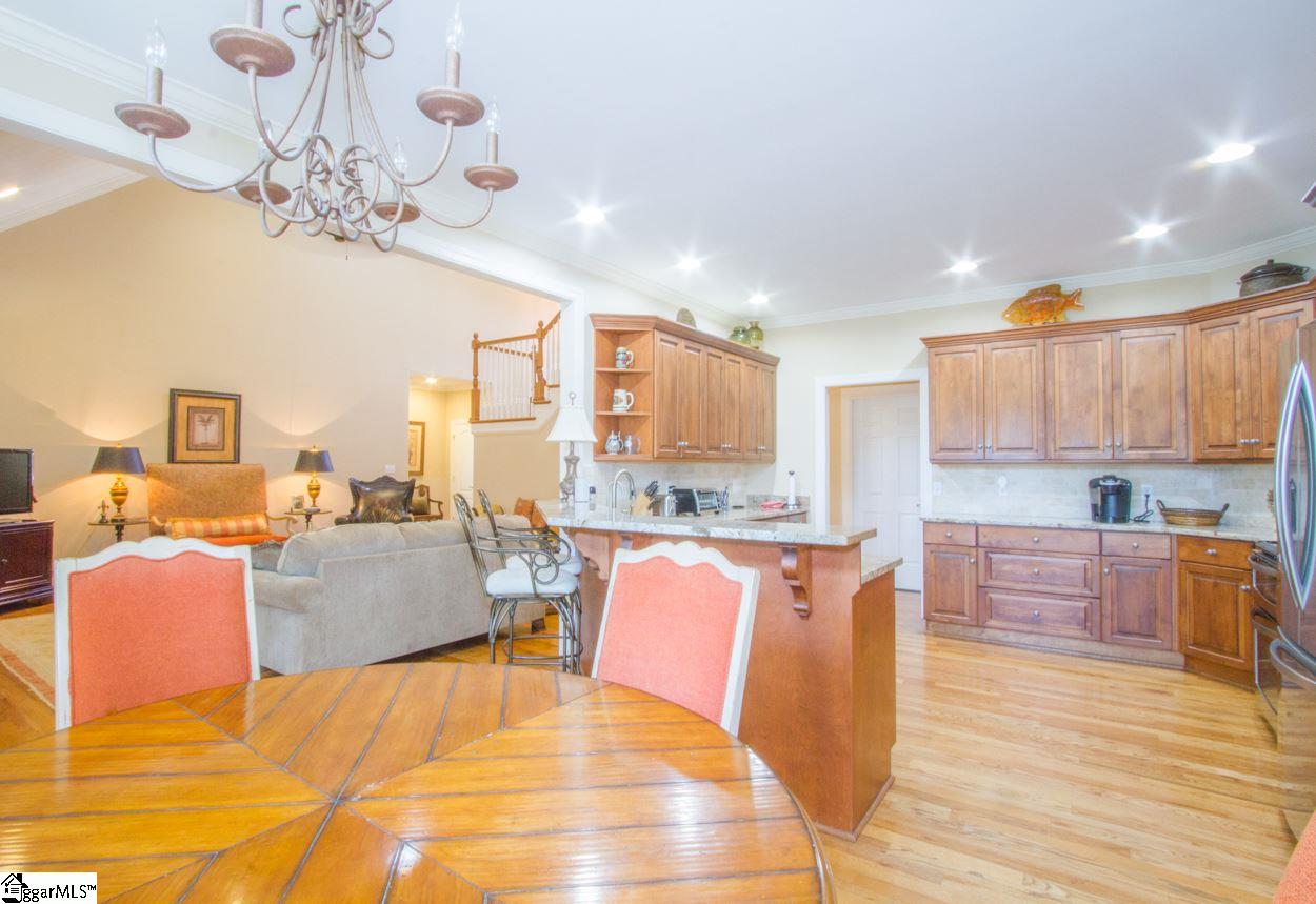 220 Graylyn Drive Anderson, SC 29621 - Photo 9 of 36 Gallery Image 9