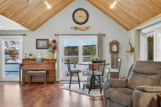 $1,200,000 | 30 Crystal Lane, Tilton, NH 03276