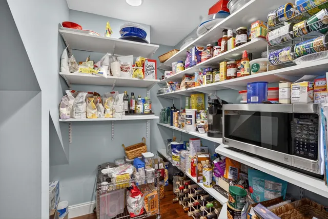 $1,200,000 | 30 Crystal Lane, Tilton, NH 03276