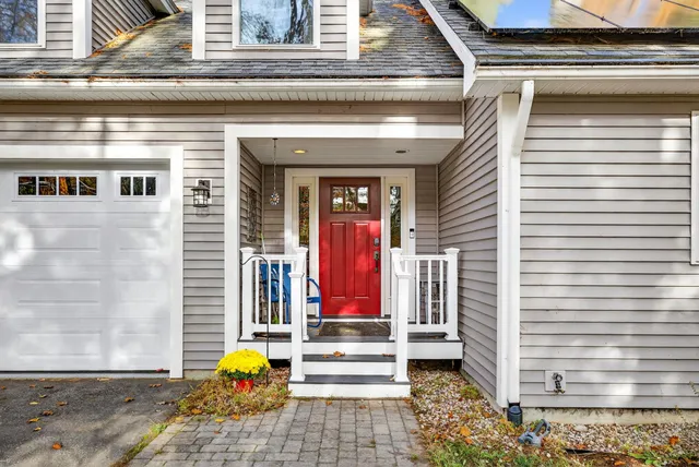 $1,200,000 | 30 Crystal Lane, Tilton, NH 03276