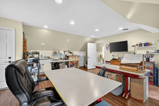 $1,200,000 | 30 Crystal Lane, Tilton, NH 03276