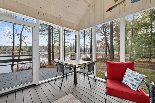 $1,200,000 | 30 Crystal Lane, Tilton, NH 03276