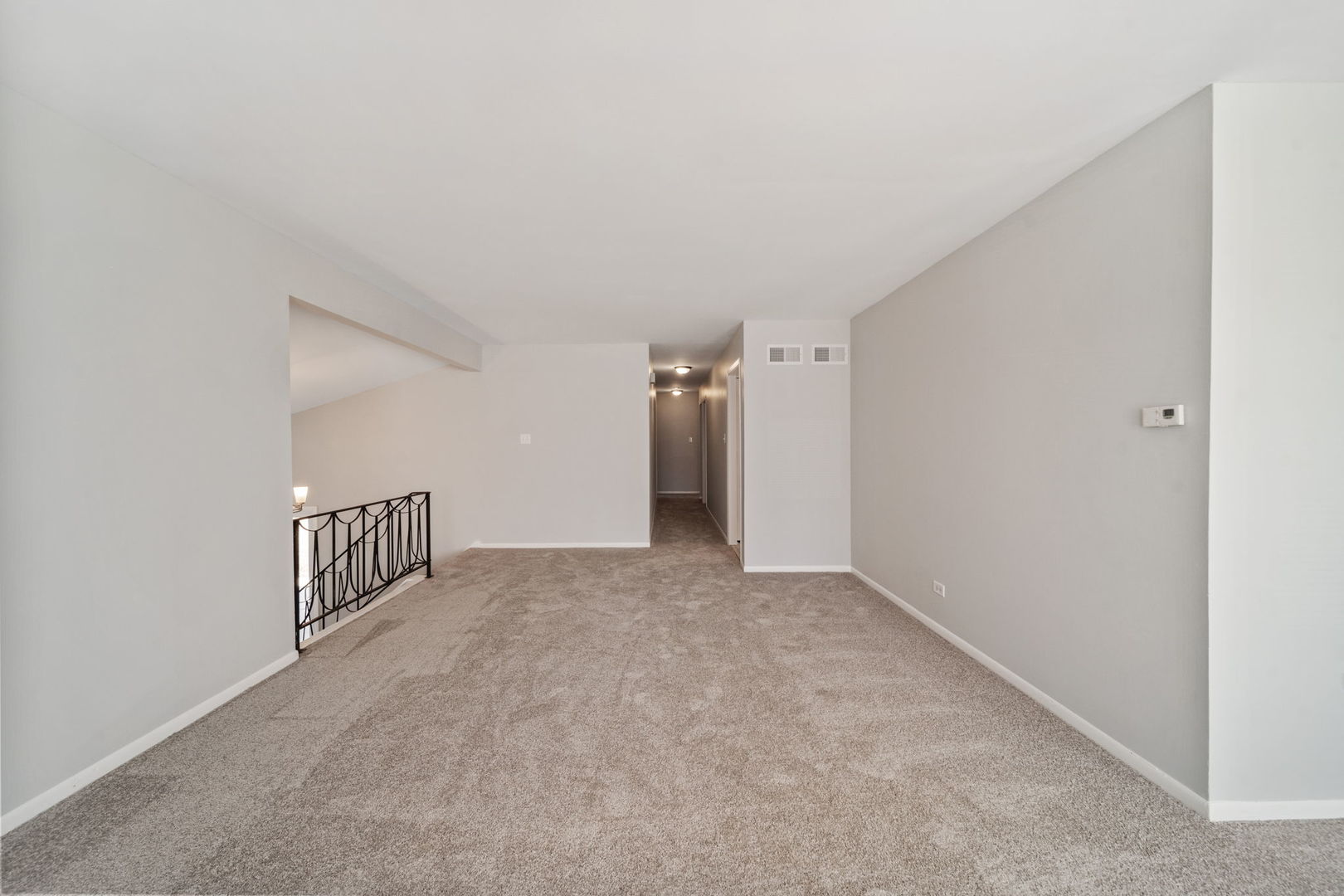526 King Arthur Way Bolingbrook, IL 60440 - Photo 13 of 33