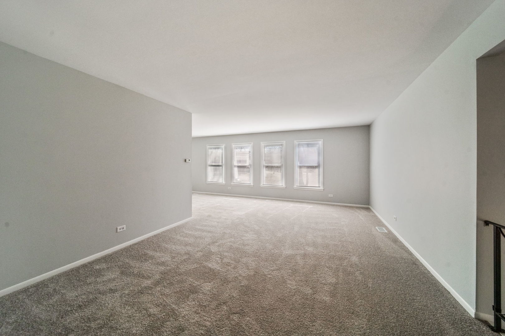 526 King Arthur Way Bolingbrook, IL 60440 - Photo 9 of 33