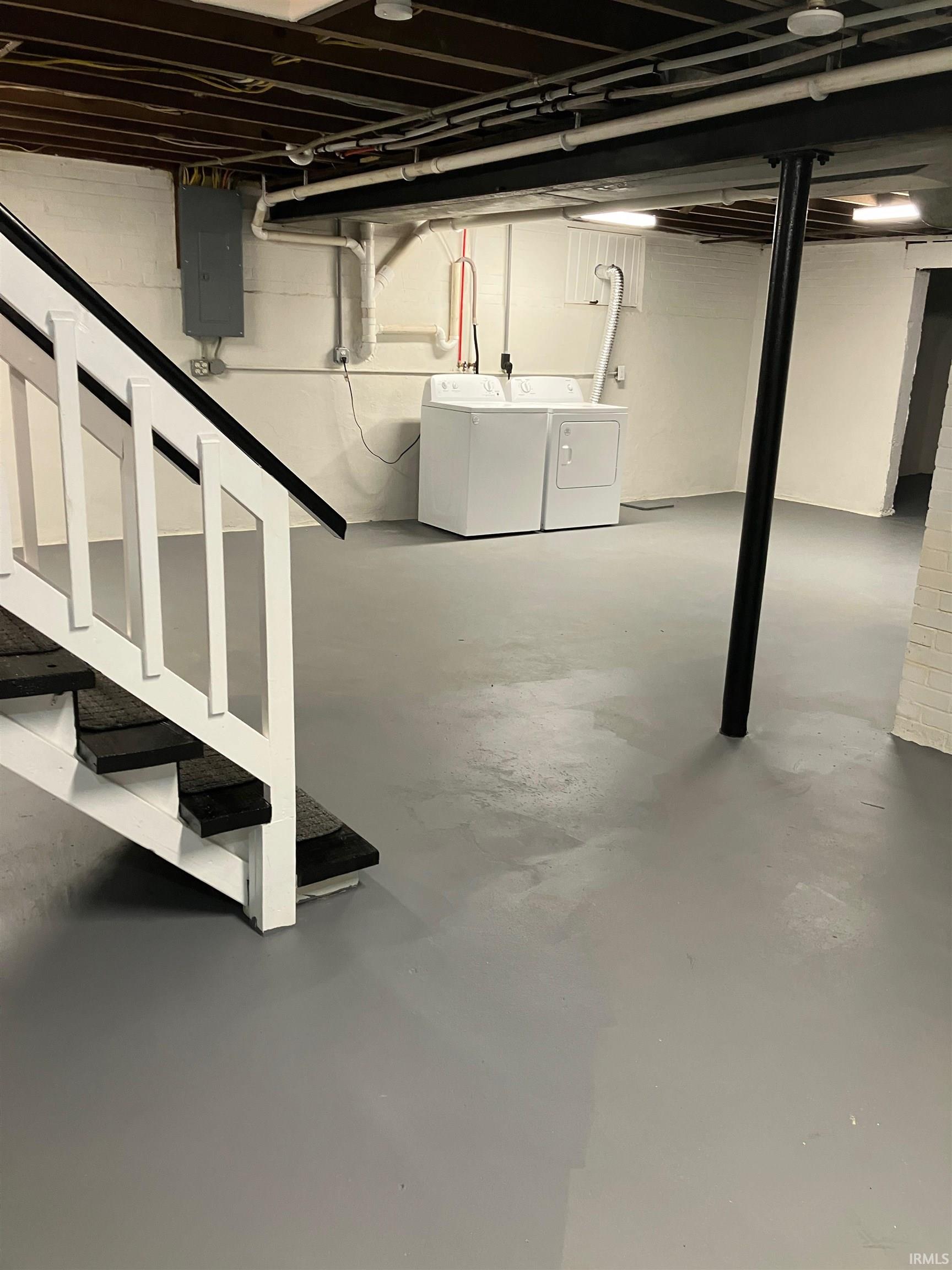 2521 North Red Bank Road Evansville, IN 47720 - Photo 32 of 36