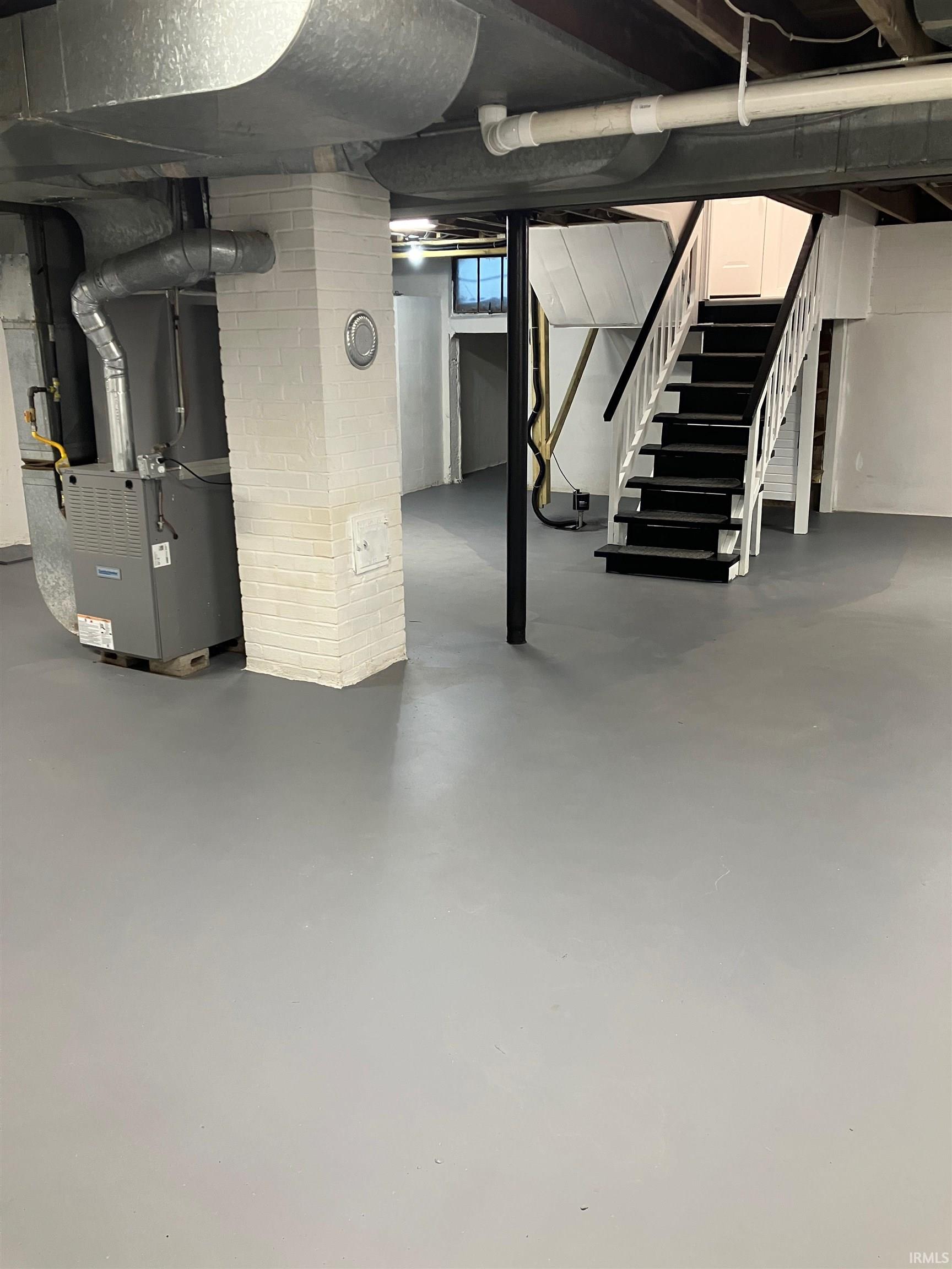 2521 North Red Bank Road Evansville, IN 47720 - Photo 33 of 36