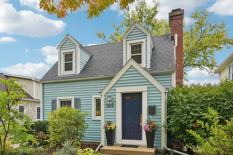 $699,900 | 821 Minakwa Drive, Madison, WI 53711