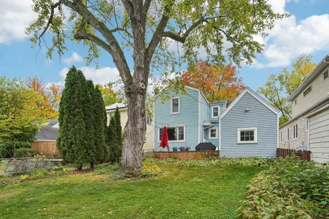 $699,900 | 821 Minakwa Drive, Madison, WI 53711