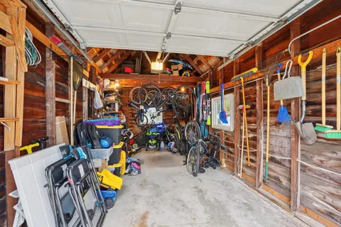 $699,900 | 821 Minakwa Drive, Madison, WI 53711