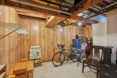 $699,900 | 821 Minakwa Drive, Madison, WI 53711