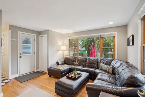 $699,900 | 821 Minakwa Drive, Madison, WI 53711