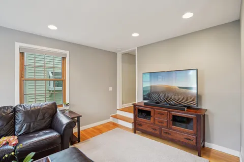 $699,900 | 821 Minakwa Drive, Madison, WI 53711