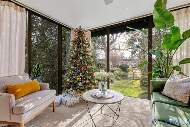 $525,000 | 6161 River Road, Unit 41, Richmond, VA 23226