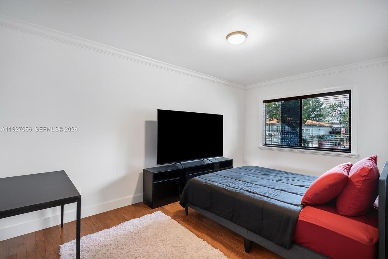 141 Southwest 51st Court Miami, FL 33134 - Photo 12 of 23 This picture was virtually depersonalized.