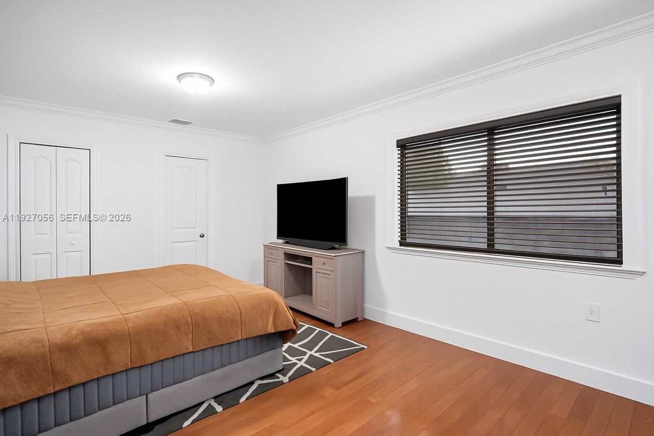 141 Southwest 51st Court Miami, FL 33134 - Photo 16 of 23 This picture was virtually depersonalized.