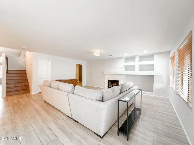 $3,495 | 1705 East Yukon Drive, Phoenix, AZ 85024