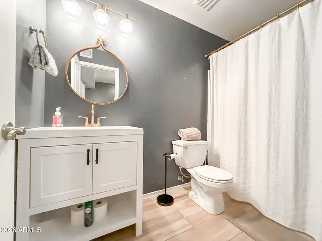 $3,495 | 1705 East Yukon Drive, Phoenix, AZ 85024