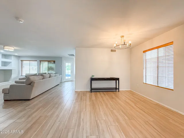 $3,495 | 1705 East Yukon Drive, Phoenix, AZ 85024