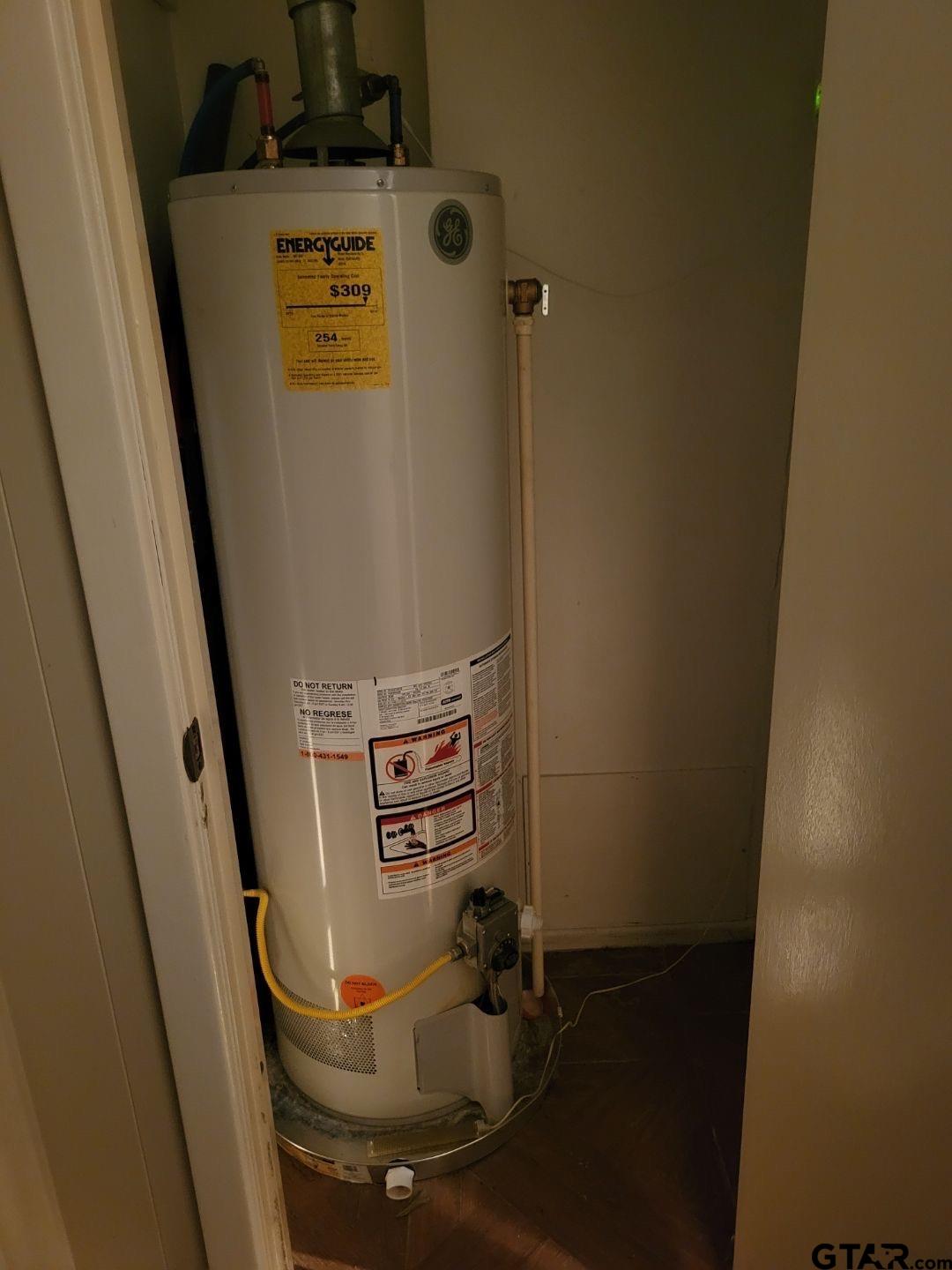 600 Cypress Street Pittsburg, TX 75686 - Photo 20 of 31 a view of water heater room