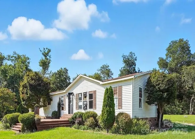 $122,400 | 17520 Gulfport Road, Laurinburg, NC 28352