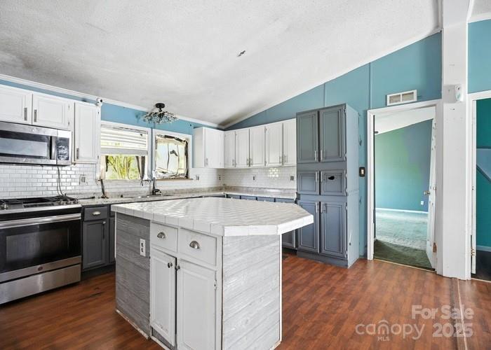 17520 Gulfport Road Laurinburg, NC 28352 - Photo 9 of 20