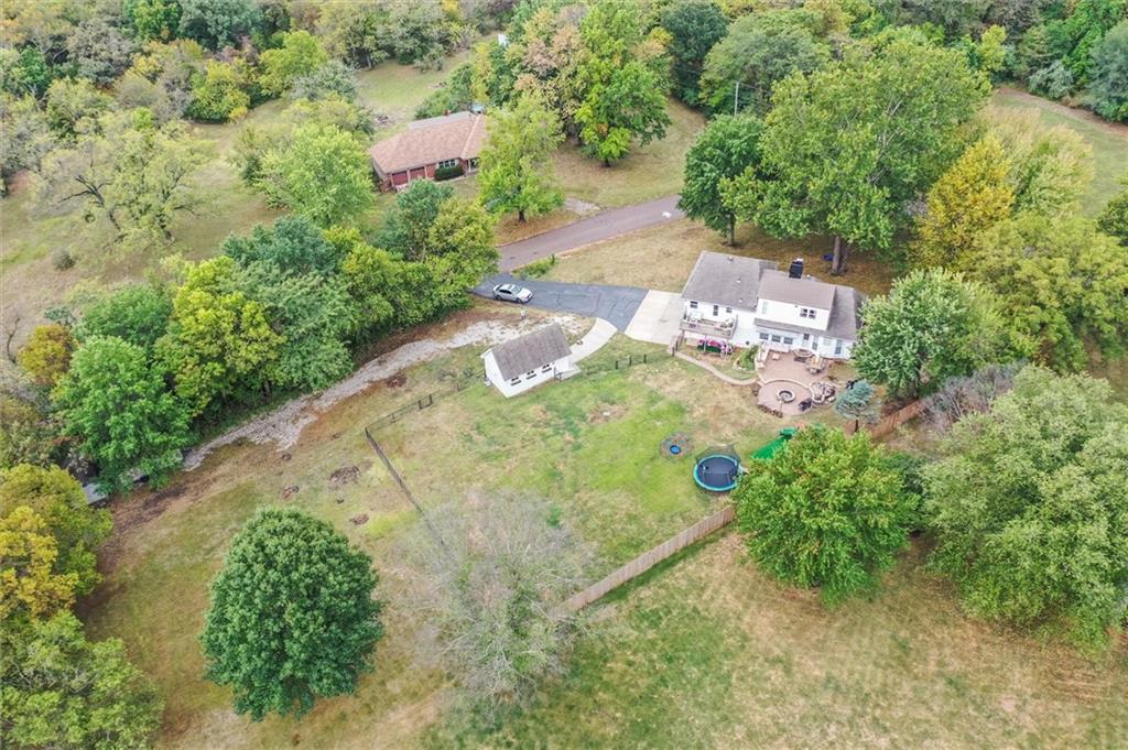 23210 Old Cyclone School Road Lee's Summit, MO 64064 - Photo 32 of 45