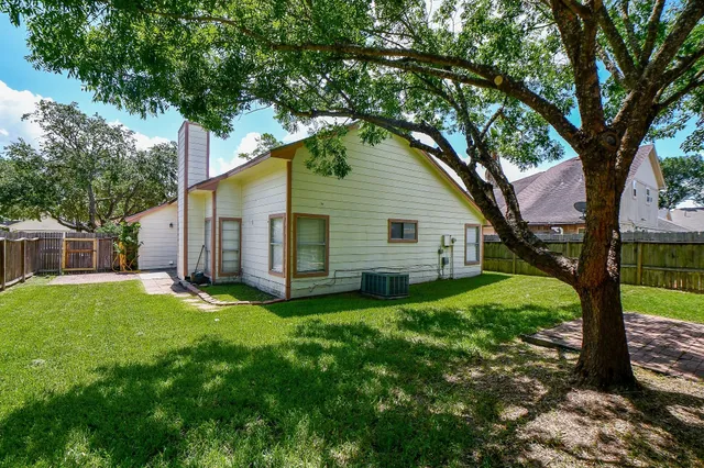 $1,750 | 12655 Mill Wheel Lane, Houston, TX 77070