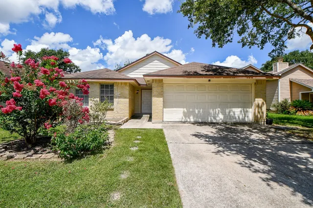 $1,750 | 12655 Mill Wheel Lane, Houston, TX 77070