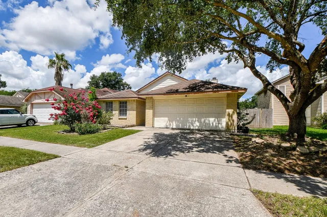 $1,750 | 12655 Mill Wheel Lane, Houston, TX 77070