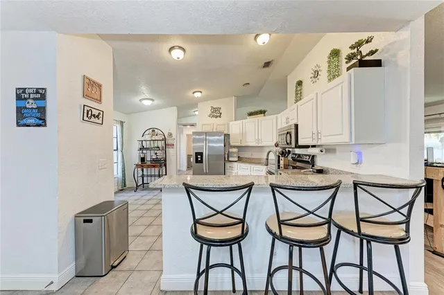 $345,000 | 1541 Long Pond Drive, Valrico, FL 33594