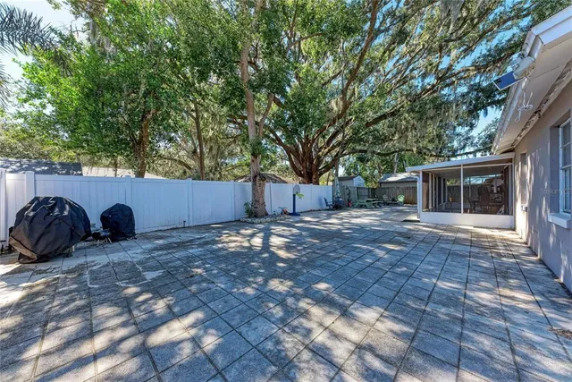 $345,000 | 1541 Long Pond Drive, Valrico, FL 33594