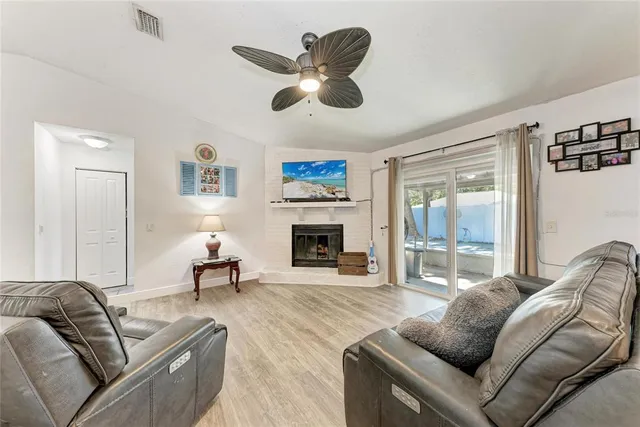 $345,000 | 1541 Long Pond Drive, Valrico, FL 33594