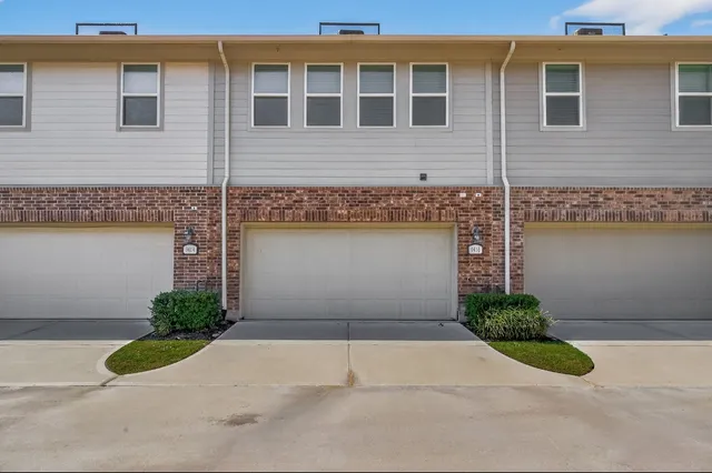 $309,999 | 9416 Caddo Ridge Lane, Cypress, TX 77433