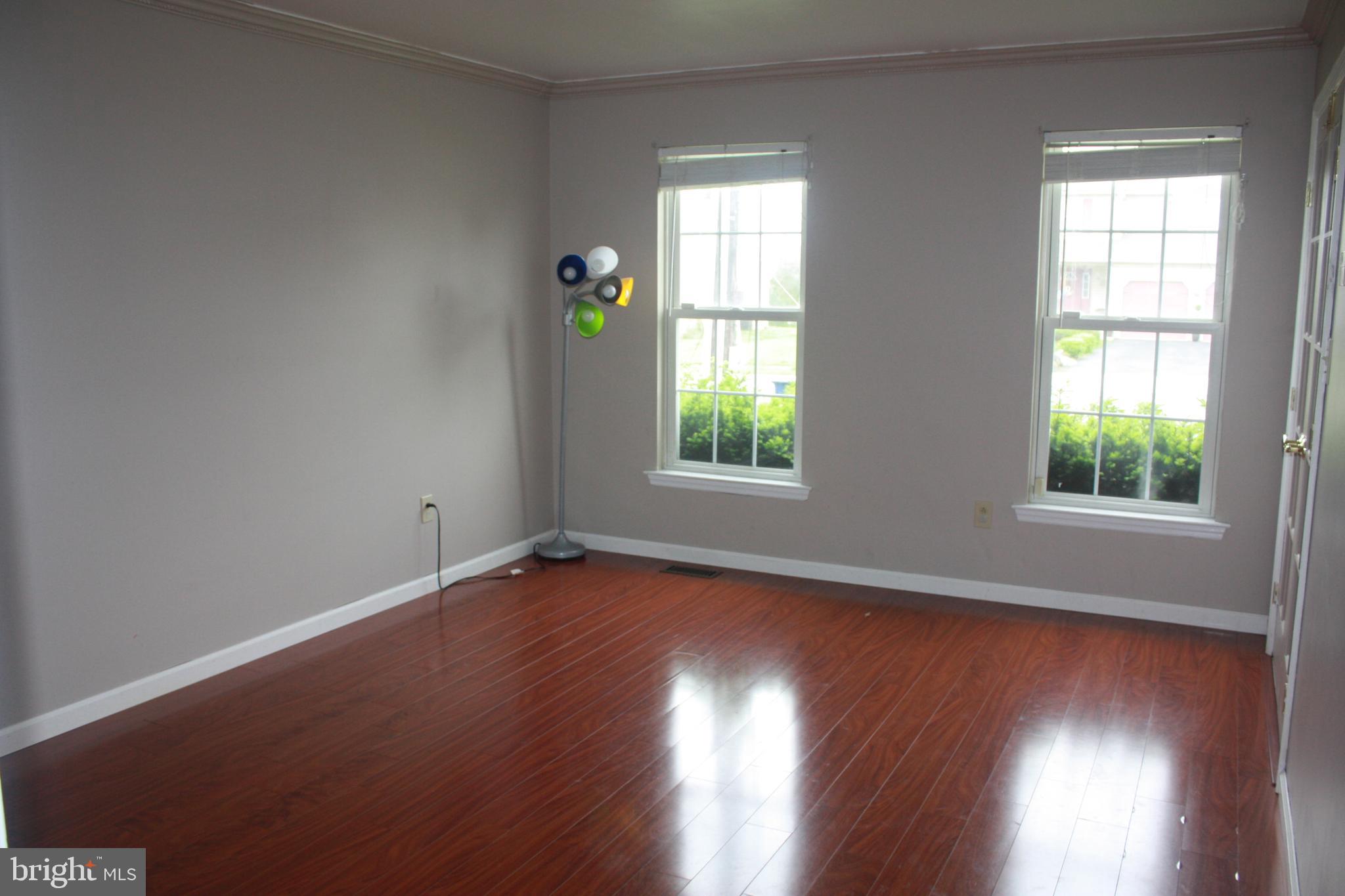 409 Martins Road Reading, PA 19608 - Photo 5 of 22 Living Room