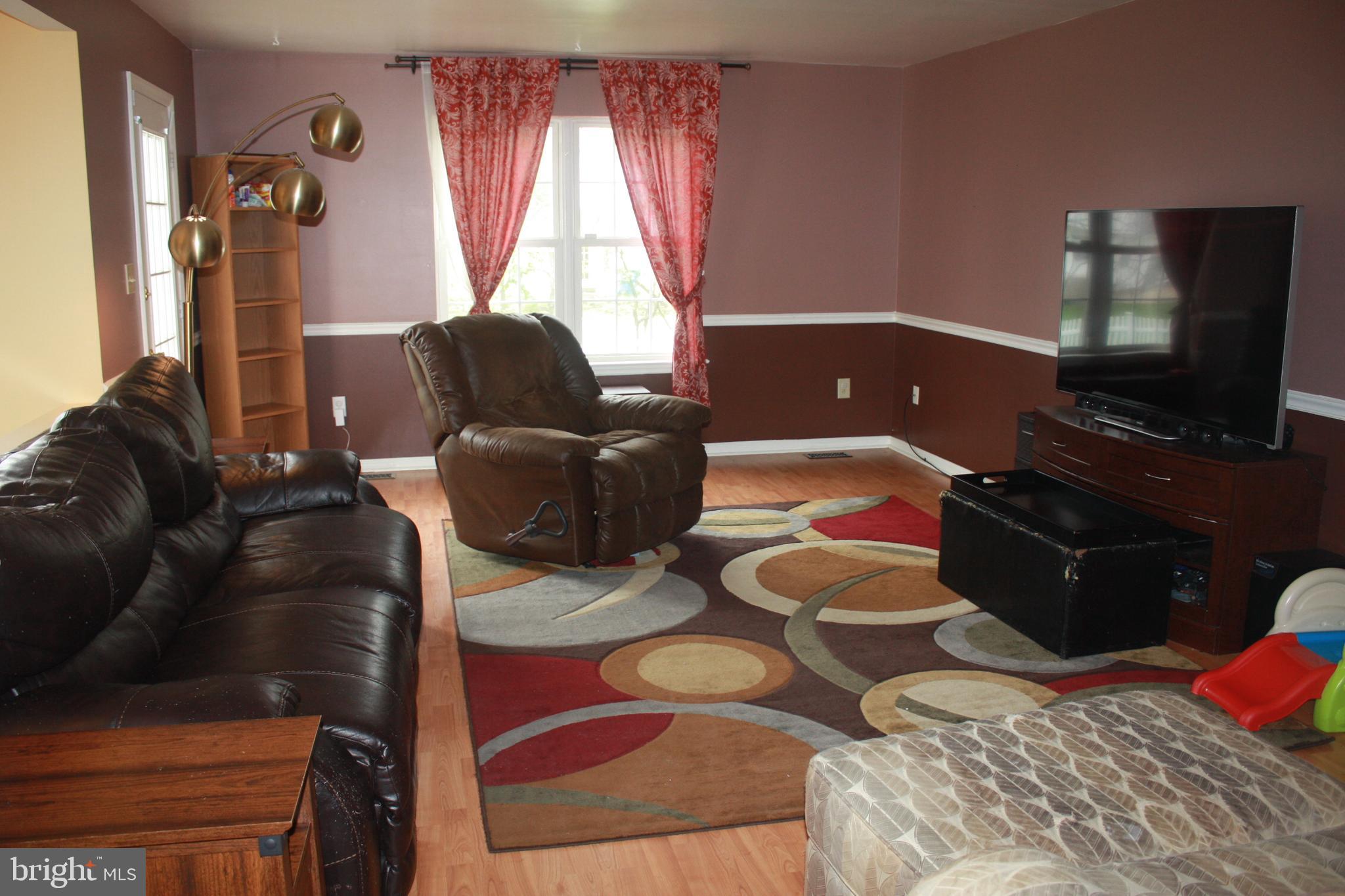 409 Martins Road Reading, PA 19608 - Photo 7 of 22 Family Room