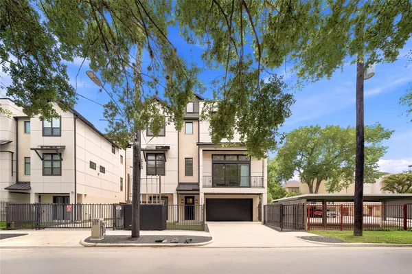 $4,800 | 1823 Prospect Street, Unit C, Houston, TX 77004