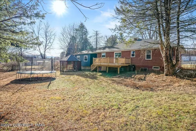 $370,000 | 7136 Howell Terrace, Stroudsburg, PA 18360